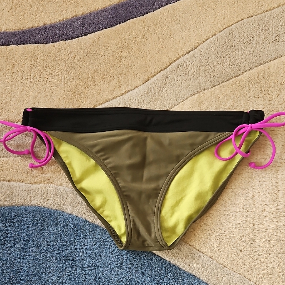 Prana Saba Black, Olive and Pink Bikini Bottom, Size Medium, EUC